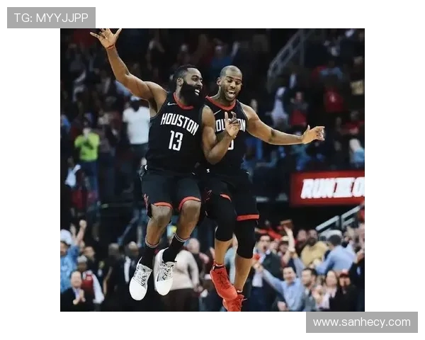 洛杉矶快船迎战劲敌巅峰对决揭示新赛季冠军格局走势 洛杉矶快船迎战劲敌巅峰对决揭示新赛季冠军格局走势