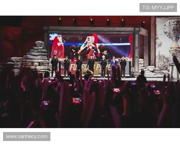 DOTA2热点分析:深入探讨FPX战队的运营策略与发展动态 DOTA2热点分析:深入探讨FPX战队的运营策略与发展动态