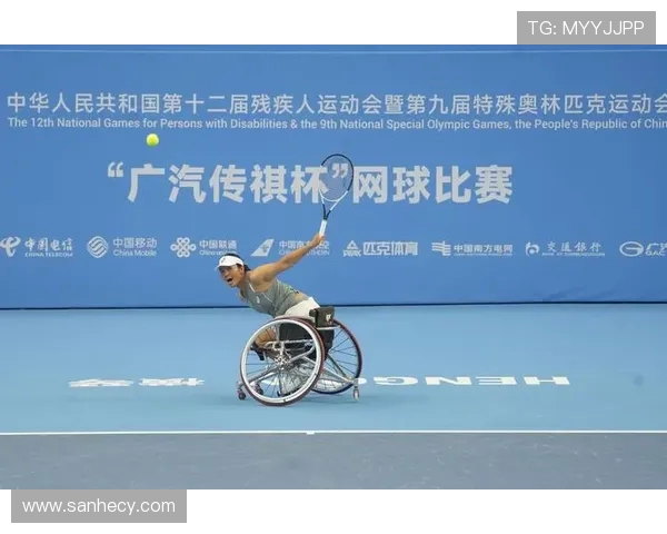 南京网球队展现灵活战术大满贯赛事中的精彩表现与分析 南京网球队展现灵活战术大满贯赛事中的精彩表现与分析