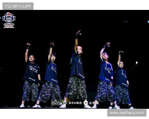 重庆街舞队荣登全国街舞排行榜第二名展现实力与魅力